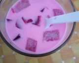 Foto langkah ke 4 dari resep Es jelly susu buah naga.