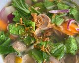 Foto langkah ke 8 dari resep Cah Sawi Hijau Bakso.