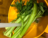 Foto del paso 1 de la receta: Fumet o caldo de pescado