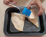A picture of step 6 of Calzones.