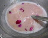 A picture of step 3 of Instant Rose basundi.