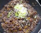 Foto del paso 8 de la receta: Solomillo con Salsa de Vino Tinto y Champiñones