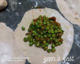 A picture of step 3 of Matar or Green Pea Parathas.