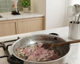 صورة لخطوة 2 من وصفة أرز بكريمة ودجاج 