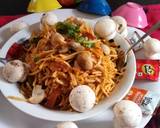 Mushroom Hakka noodles recipe step 7 photo