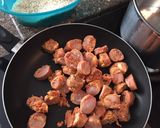 Foto del paso 2 de la receta: Arroz caldoso con longaniza y vegetales