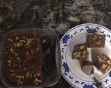 A picture of step 11 of Sparkling egg shell chocolate pudding.