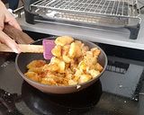 Foto del paso 9 de la receta Patatas al ajillo