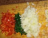 Foto del paso 1 de la receta: Guisito de coditos con trozado de pollo (bien argentino)