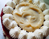 Foto del paso 16 de la receta: Red Velvet con relleno de lemon curd y buttercream de queso