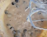 A picture of step 2 of Blueberry muffins.