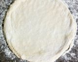 Foto del paso 1 de la receta: Pizza con borde de cheddar