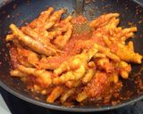 Foto langkah ke 4 dari resep Ceker ayam pedas.