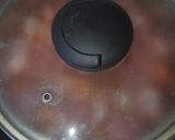 Csülkös körömpörkölt főlt krumplival csípősen recept fázis 2 fotója