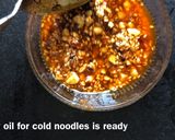 A picture of step 5 of Spicy cold noodles.