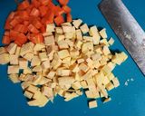 Foto do passo 2 de Batata Doce e Cenoura Assadas com Mel