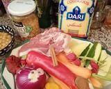 Une image de l'étape 1 de Couscous oranais la vraie recette🥩🍗🥕🌶️🥒🍆.