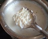 A picture of step 3 of Mango kheer.