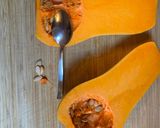 Une image de l'étape 1 de Butternut façon Hasselback rôti aux herbes et miel.