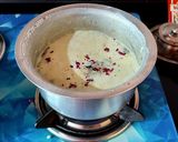 A picture of step 4 of Sheer Khurma.