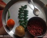A picture of step 1 of Spicy groundnuts.