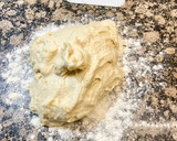 Foto del paso 5 de la receta: Brioche navideño con mermelada de frambuesas