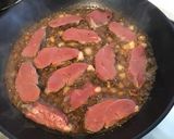 Une image de l'étape 9 de Aiguillettes de canard aux cèpes et jus de prunes.
