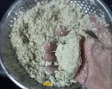 A picture of step 4 of Bajra Methi Bhakhri (Pearl Millet Flour Methi Bhakhri).