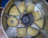 A picture of step 6 of Nomal cake.