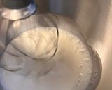 Mascarponés-áfonyás torta csokoládés piskótával recept fázis 6 fotója