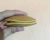 Foto langkah ke 7 dari resep Dorayaki isi nutella simple.