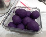 Foto langkah ke 4 dari resep Purple Sweet Potato Bread (Roti Ubi Ungu).