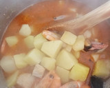 Foto del paso 3 de la receta: Patatas marineras estilo fácil