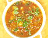 आलू रस्सा भाजी (aloo rassa bhaji recipe in marathi) रेसिपी स्टेप 8 फोटो 