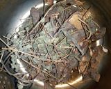 A picture of step 1 of Tamarind juice.