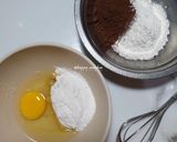 Foto langkah ke 1 dari resep Brownies Kering Keju Topping Coklat Putih.