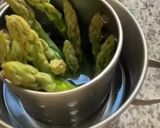 Une image de l'étape 3 de 🌾🍃ASPERGES VERTES ŒUFS 🥚 COCOTTES 🪺.