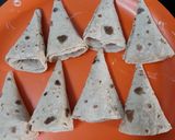 A picture of step 4 of Jatpat Chatpate Cones.