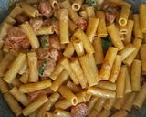 Foto del passaggio 2 della ricetta Tortiglioni pomodorini e burrata