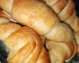 Foto del paso 7 de la receta: Medialunas con aceite 🥐