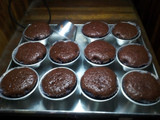 Cup cake dengan base cake red velvet