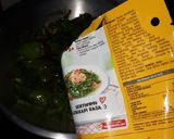 Foto langkah ke 7 dari resep 78. Tumis Pakis Merah.