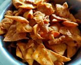 A picture of step 3 of Cheesy Nachos.