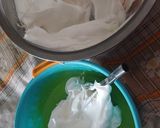Foto langkah ke 4 dari resep Chiffon Pandan Lembut.