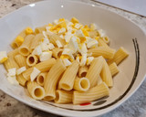 Foto del paso 4 de la receta: Ensalada de pasta con mayonesa de mango