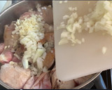 Foto del paso 2 de la receta: Guiso de pollo con champiñones