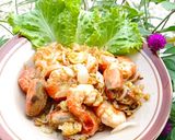 Foto langkah ke 4 dari resep Udang Goreng Telur.