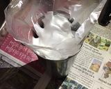 A picture of step 8 of Chocolate Drip cake.