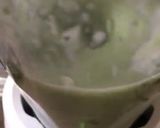 A picture of step 1 of Green smoothie.