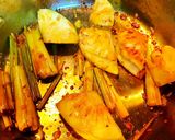 Hình bước làm 2 của món Bún Bò